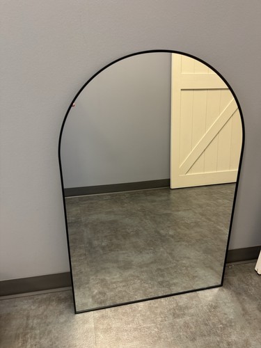 Matte black pivot bathroom - black,
